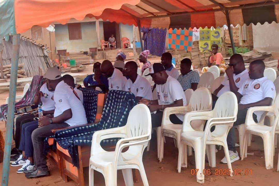 Soutien association Ekloéoun 14