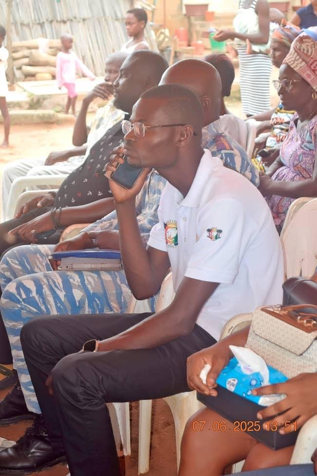 Soutien association Eklo├®oun 53